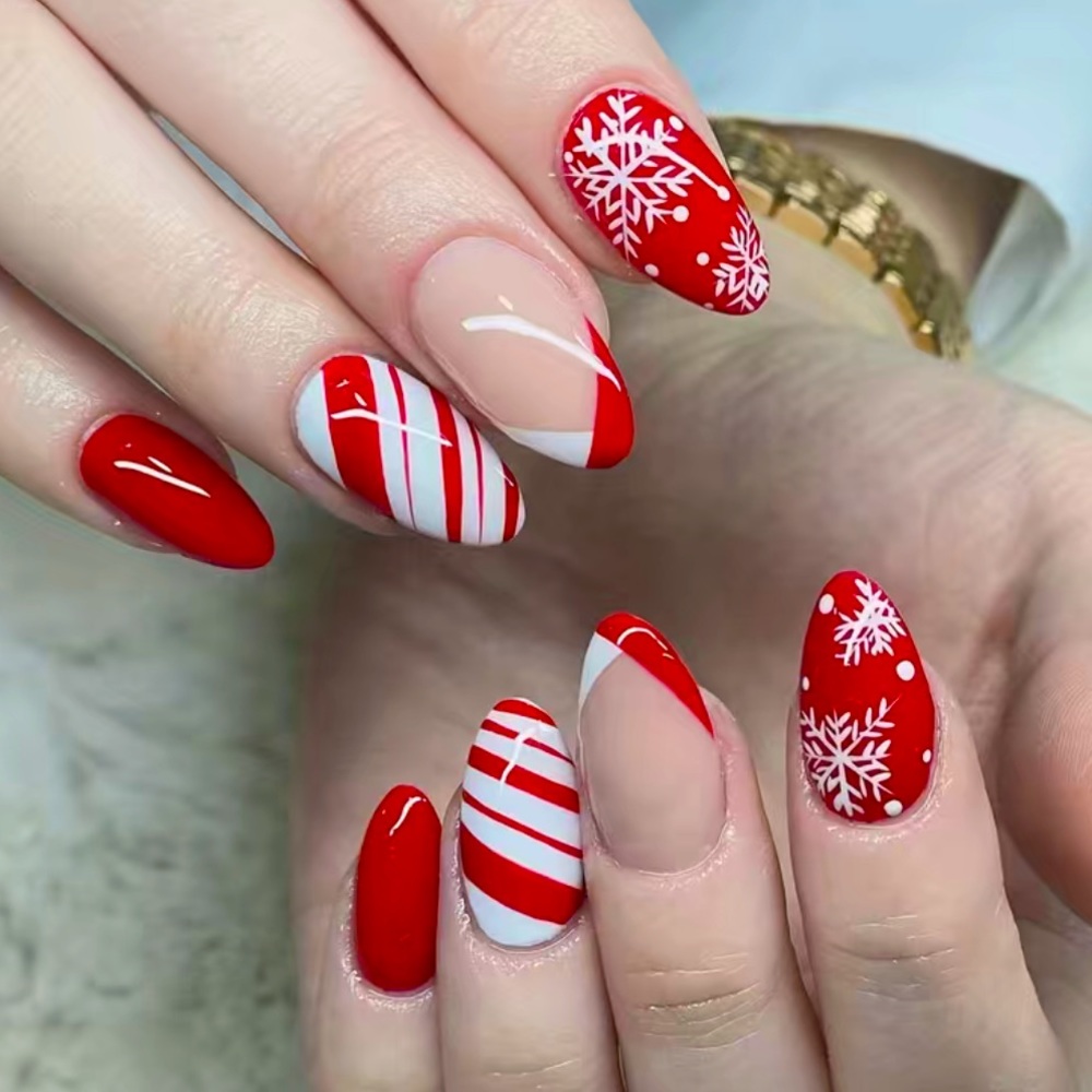 Christmas Press On Nails